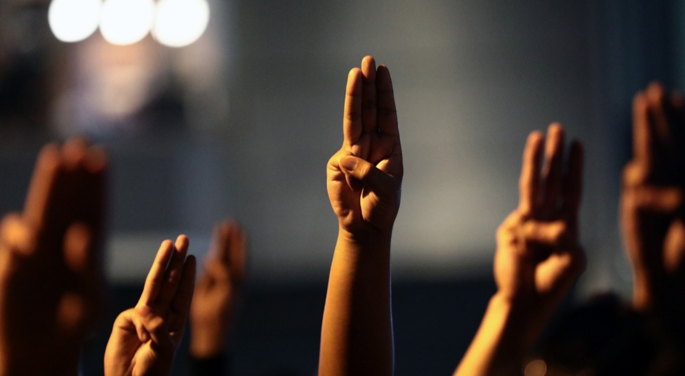 Protesters put pressures on government amid COVID-19 pandemic