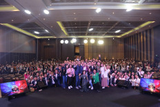 A photo with over 800 marketers reaffirming their commitment to being a Trusted Partner for the people of Indonesia, enabling them to live fully at the Agency Kick Off MSIG Life 2024 event, held from January 16 to 18, 2024, in Nusa Dua, Bali.

